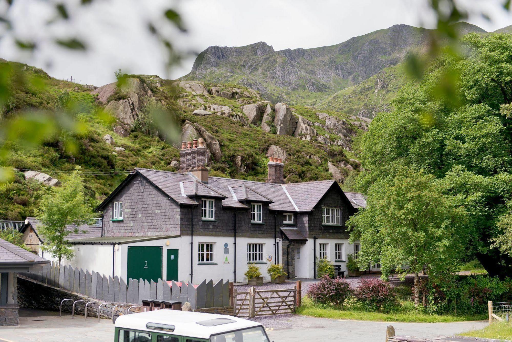 Yha Idwal Cottage Bethesda Exterior photo